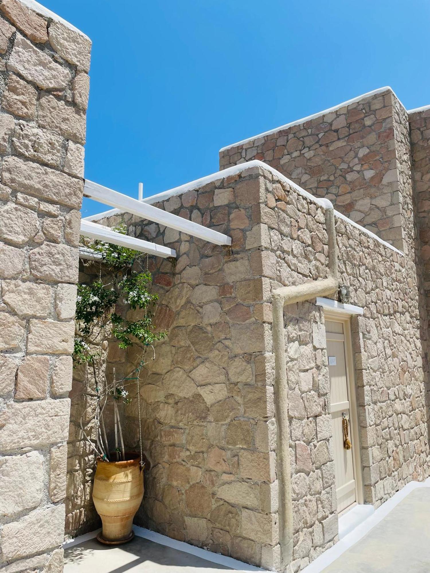 Milo Milo Suites Mandrakia 외부 사진